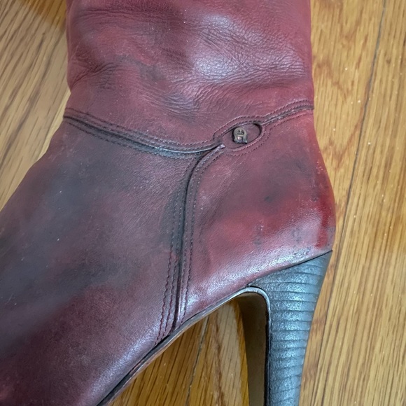 Etienne Aigner Heel Boots - Picture 6 of 8